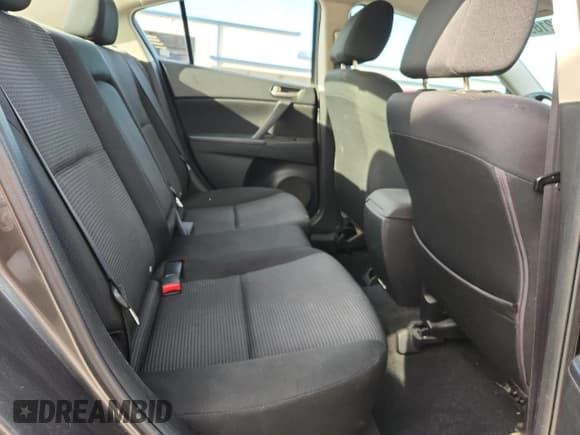 ✅ 2012 Mazda 3 i Touring • VIN: JM1BL1V88C1588085 • Lot: 82169225. Listed on Copart with Not provided. Free auction sales archive from the USA and detailed vehicle history report at DreamBid. Image 10.