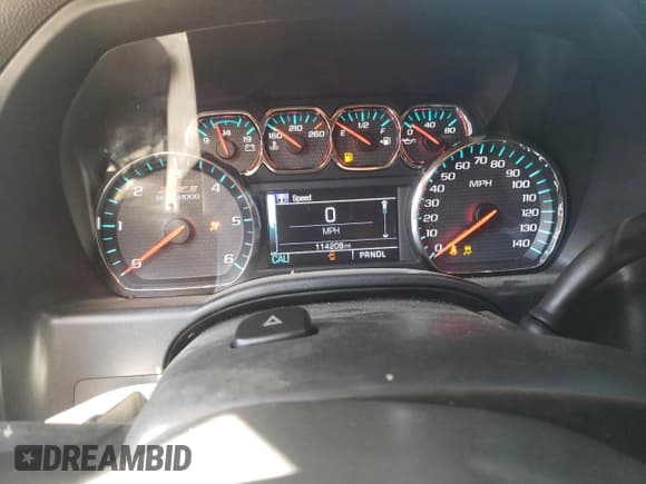 ✅ 2019 Chevrolet Silverado 1500 LT • VIN: 2GCVKPEC5K1118550 • Lot: 61446164. Wystawiony na Copart z przebiegiem 114 208 mil. Bezpłatny archiwum sprzedaży aukcyjnych z USA i szczegółowy raport historii pojazdu na DreamBid. Zdjęcie 9.