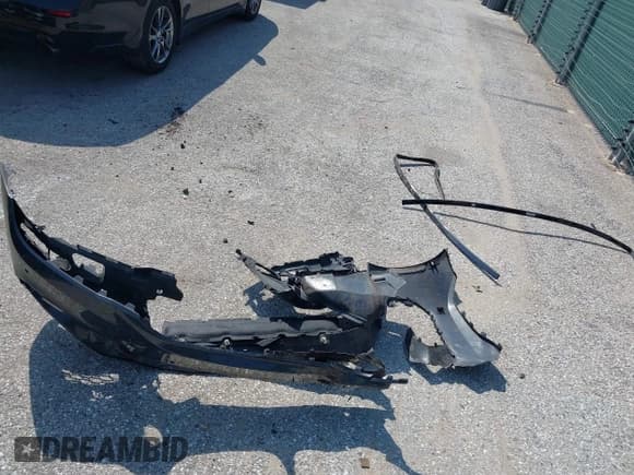 ✅ 2020 BMW 5 Series 540i xDrive • VIN: WBAJS3C04LCD69099 • Lot: 42572196. Wystawiony na IAAI z przebiegiem 43 347 mil. Bezpłatny archiwum sprzedaży aukcyjnych z USA i szczegółowy raport historii pojazdu na DreamBid. Zdjęcie 12.