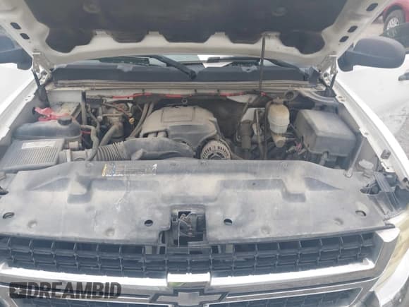 ✅ 2008 Chevrolet Silverado 2500HD Work Truck • VIN: 1GCHK29K08E104130 • Лот: 43603280. Опубликован ранее на IAAI с пробегом 252 209 миль. Бесплатный доступ к архиву аукционных продаж из США и подробный отчёт об истории автомобиля на DreamBid. Изображение 10.