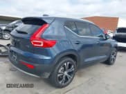 ✅ 2022 Volvo XC40 Inscription • VIN: YV4162UL4N2697409 • Лот: 43710282. Опубликован ранее на IAAI с пробегом 11 350 миль. Бесплатный доступ к архиву аукционных продаж из США и подробный отчёт об истории автомобиля на DreamBid. Изображение 4.