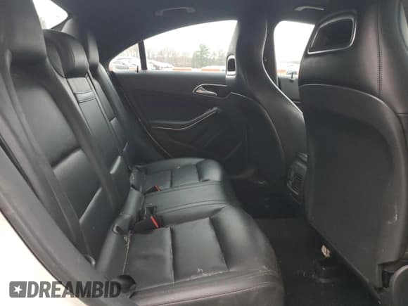 ✅ 2015 Mercedes-Benz CLA 250 • VIN: WDDSJ4GB1FN185102 • Lot: 93725825. Listed on Copart with 182,156 mi. Free auction sales archive from the USA and detailed vehicle history report at DreamBid. Image 10.