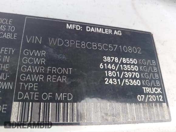 ✅ 2012 Mercedes-Benz Sprinter Cargo • VIN: WD3PE8CB5C5710802 • Lot: 43270286. Wystawiony na IAAI z przebiegiem 304 265 mil. Bezpłatny archiwum sprzedaży aukcyjnych z USA i szczegółowy raport historii pojazdu na DreamBid. Zdjęcie 9.