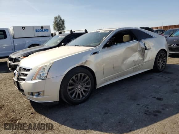 ✅ 2011 Cadillac CTS Premium • VIN: 1G6DP1ED8B0108533 • Lot: 52214635. Listed on Copart with 100,131 mi. Free auction sales archive from the USA and detailed vehicle history report at DreamBid. Image 1.