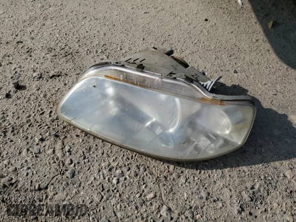 2004 Chevrolet Aveo LS with VIN KL1TJ62684B222396, listed as a Copart auction lot 84118964 with 82,743 mi miles and Salvage title. Bid and sale history available at DreamBid. Image 14.