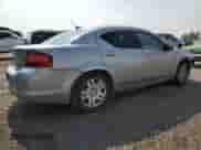 2013 Dodge Avenger SE с VIN 1C3CDZAB2DN619685, выставлен на аукционе Copart как лот 57214324 с пробегом 110 420 миль миль и Списание • Salvage title. История ставок и продаж доступна на DreamBid. Изображение 3.