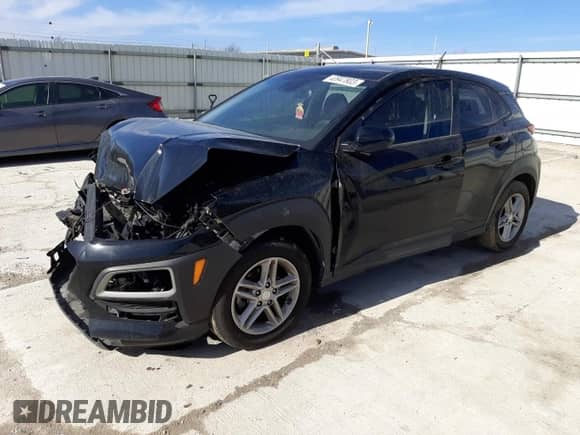 2019 Hyundai Kona SE с VIN KM8K12AAXKU342572, выставлен на аукционе Copart как лот 40947803 с пробегом 77 499 миль миль и . История ставок и продаж доступна на DreamBid. Изображение 1.