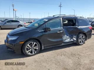 ✅ 2022 Honda Odyssey Touring • VIN: 5FNRL6H80NB063054 • Lot: 86162245. Wystawiony na Copart z przebiegiem 36 565 mil. Bezpłatny archiwum sprzedaży aukcyjnych z USA i szczegółowy raport historii pojazdu na DreamBid. Zdjęcie 1.