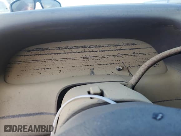 ✅ 2000 Ford F-250 XL • VIN: 1FTNX20L3YEE20339 • Lot: 56939445. Listed on Copart with Not provided. Free auction sales archive from the USA and detailed vehicle history report at DreamBid. Image 9.