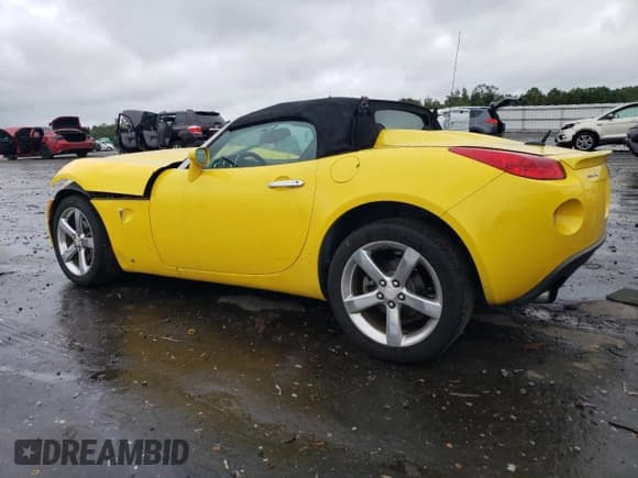 ✅ 2008 Pontiac Solstice GXP • VIN: 1G2MF35XX8Y130201 • Lot: 80024865. Listed on Copart with 106,225 mi. Free auction sales archive from the USA and detailed vehicle history report at DreamBid. Image 2.