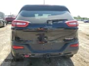 ✅ 2017 Jeep Cherokee Trailhawk L Plus • VIN: 1C4PJMBS5HW665440 • Лот: 65523025. Опубликован ранее на Copart с пробегом 104 877 миль. Бесплатный доступ к архиву аукционных продаж из США и подробный отчёт об истории автомобиля на DreamBid. Изображение 6.