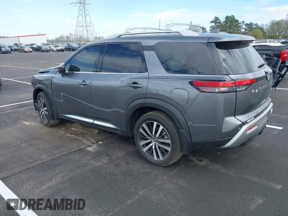 ✅ 2024 Nissan Pathfinder Platinum • VIN: 5N1DR3DH5RC249989 • Лот: 41875666. Опубликован ранее на IAAI с пробегом 4 218 миль. Бесплатный доступ к архиву аукционных продаж из США и подробный отчёт об истории автомобиля на DreamBid. Изображение 3.