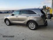 ✅ 2019 Kia Sorento LX • VIN: 5XYPG4A35KG471200 • Лот: 90474615. Опубликован ранее на Copart с пробегом 122 849 миль. Бесплатный доступ к архиву аукционных продаж из США и подробный отчёт об истории автомобиля на DreamBid. Изображение 2.