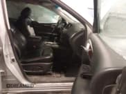 ✅ 2013 Nissan Pathfinder SL • VIN: 5N1AR2MM8DC663920 • Lot: 41586209. Listed on IAAI with 210,000 mi. Free auction sales archive from the USA and detailed vehicle history report at DreamBid. Image 5.