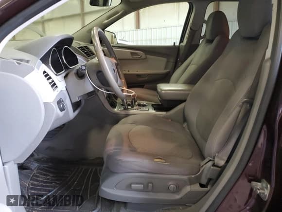 ✅ 2010 Chevrolet Traverse 1LT • VIN: 1GNLVFEDXAS142480 • Lot: 69619814. Listed on Copart with 183,838 mi. Free auction sales archive from the USA and detailed vehicle history report at DreamBid. Image 7.