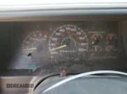 ✅ 1999 Chevrolet Silverado 1500 • VIN: 1GCEC19R7XR109646 • Lot: 60554715. Listed on Copart with 282,687 mi. Free auction sales archive from the USA and detailed vehicle history report at DreamBid. Image 9.