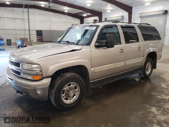 ✅ 2006 Chevrolet Suburban LS • VIN: 3GNGK26GX6G124877 • Лот: 47192555. Опубликован ранее на Copart с пробегом 204 578 миль. Бесплатный доступ к архиву аукционных продаж из США и подробный отчёт об истории автомобиля на DreamBid. Изображение 1.