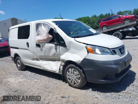 ✅ 2015 Nissan NV200 SV • VIN: 3N6CM0KN2FK691055 • Lot: 42513260. Listed on IAAI with 78,100 mi. Free auction sales archive from the USA and detailed vehicle history report at DreamBid. Image 13.