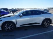 ✅ 2025 Toyota Crown Nightshade • VIN: JTDAAAAF9S3031968 • Lot: 43707887. Listed on IAAI with 9,385 mi. Free auction sales archive from the USA and detailed vehicle history report at DreamBid. Image 14.