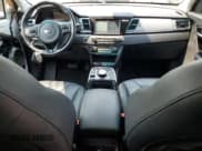 ✅ 2019 Kia Niro EX Premium • VIN: KNDCE3LG6K5027086 • Lot: 67308775. Listed on Copart with 34,022 mi. Free auction sales archive from the USA and detailed vehicle history report at DreamBid. Image 8.