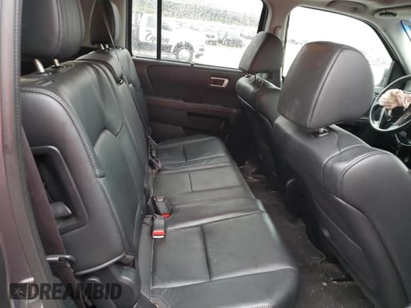 ✅ 2015 Honda Pilot Touring • VIN: 5FNYF4H93FB007143 • Lot: 86813595. Wystawiony na Copart z przebiegiem 150 946 mil. Bezpłatny archiwum sprzedaży aukcyjnych z USA i szczegółowy raport historii pojazdu na DreamBid. Zdjęcie 11.