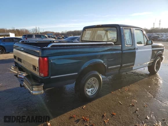 ✅ 1995 Ford F-150 • VIN: 1FTEX15H8SKB23977 • Lot: 85782224. Listed on Copart with 162,201 mi. Free auction sales archive from the USA and detailed vehicle history report at DreamBid. Image 3.