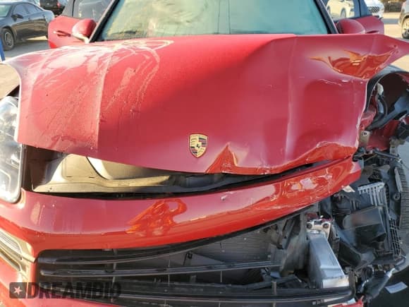 ✅ 2022 Porsche Cayenne • VIN: WP1BA2AY4NDA48492 • Lot: 73208084. Listed on Copart with 14,561 mi. Free auction sales archive from the USA and detailed vehicle history report at DreamBid. Image 13.