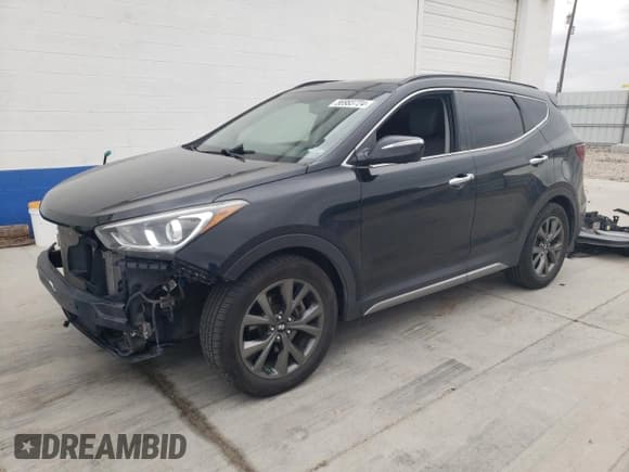 ✅ 2017 Hyundai Santa Fe Ultimate • VIN: 5XYZWDLA9HG413638 • Лот: 56983724. Опубликован ранее на Copart с пробегом 101 687 миль. Бесплатный доступ к архиву аукционных продаж из США и подробный отчёт об истории автомобиля на DreamBid. Изображение 1.