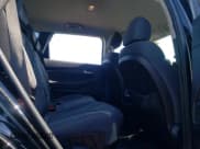 ✅ 2019 Hyundai Santa Fe SE • VIN: 5NMS2CAD2KH076750 • Lot: 59464703. Wystawiony na Copart z przebiegiem 60 733 mil. Bezpłatny archiwum sprzedaży aukcyjnych z USA i szczegółowy raport historii pojazdu na DreamBid. Zdjęcie 6.