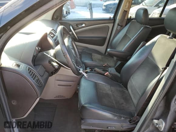 ✅ 2006 Saturn VUE • VIN: 5GZCZ63476S875883 • Lot: 87393754. Wystawiony na Copart z przebiegiem 141 119 mil. Bezpłatny archiwum sprzedaży aukcyjnych z USA i szczegółowy raport historii pojazdu na DreamBid. Zdjęcie 7.