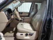 ✅ 2006 Ford Expedition Eddie Bauer • VIN: 1FMPU17556LA99296 • Lot: 92934765. Listed on Copart with 132,548 mi. Free auction sales archive from the USA and detailed vehicle history report at DreamBid. Image 7.