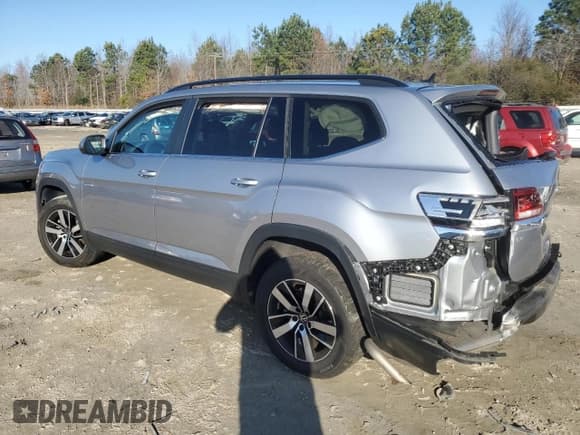 ✅ 2022 Volkswagen Atlas SE • VIN: 1V2LP2CA9NC541271 • Lot: 85485344. Wystawiony na Copart z przebiegiem 43 156 mil. Bezpłatny archiwum sprzedaży aukcyjnych z USA i szczegółowy raport historii pojazdu na DreamBid. Zdjęcie 2.