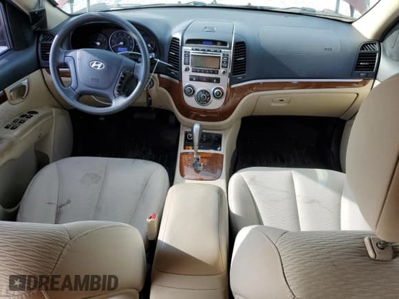 ✅ 2009 Hyundai Santa Fe GLS • VIN: 5NMSG13D39H266621 • Lot: 71021464. Listed on Copart with 167,496 mi. Free auction sales archive from the USA and detailed vehicle history report at DreamBid. Image 8.