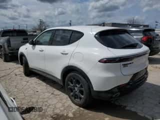 2024 Dodge Hornet R/T Plus с VIN ZACPDFDW6R3A25469, выставлен на аукционе Copart как лот 46692555 с пробегом 1 546 миль миль и На запчасти • Non repairable. История ставок и продаж доступна на DreamBid. Изображение 2.