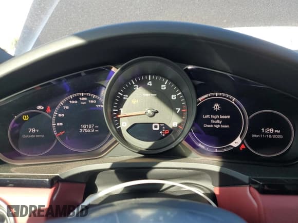 ✅ 2021 Porsche Cayenne • VIN: WP1BA2AY2MDA41040 • Lot: 91863955. Listed on Copart with 16,187 mi. Free auction sales archive from the USA and detailed vehicle history report at DreamBid. Image 9.