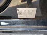 ✅ 2018 Chevrolet Silverado 1500 LT • VIN: 1GCVKREC7JZ304334 • Lot: 84803115. Wystawiony na Copart z przebiegiem 93 084 mil. Bezpłatny archiwum sprzedaży aukcyjnych z USA i szczegółowy raport historii pojazdu na DreamBid. Zdjęcie 12.