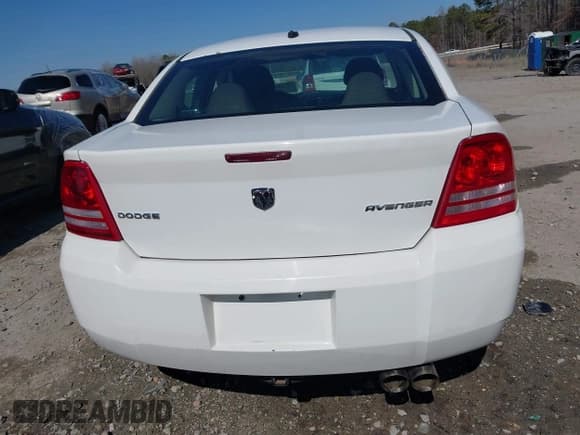 ✅ 2009 Dodge Avenger SE • VIN: 1B3LC46B59N509541 • Lot: 41710027. Wystawiony na IAAI z przebiegiem 151 209 mil. Bezpłatny archiwum sprzedaży aukcyjnych z USA i szczegółowy raport historii pojazdu na DreamBid. Zdjęcie 16.