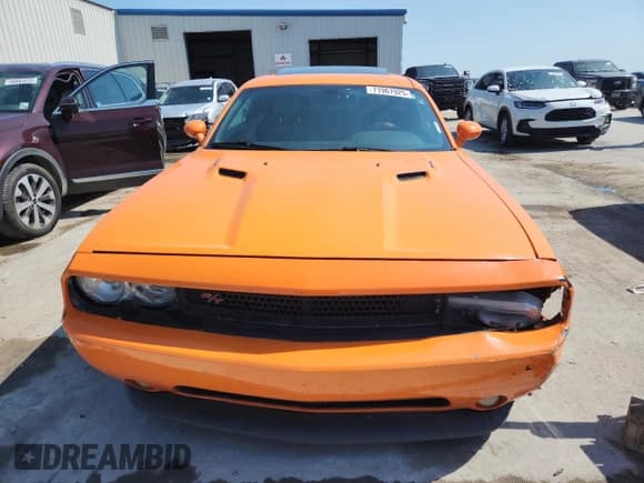 ✅ 2012 Dodge Challenger R/T Plus • VIN: 2C3CDYBTXCH267447 • Lot: 71967925. Listed on Copart with 182,933 mi. Free auction sales archive from the USA and detailed vehicle history report at DreamBid. Image 5.