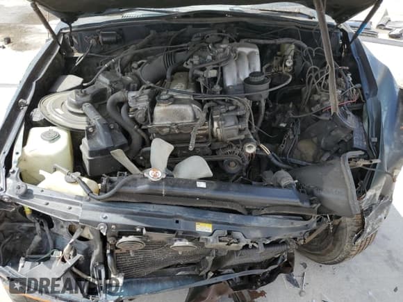 ✅ 1994 Toyota Land Cruiser • VIN: JT3DJ81WXR0084507 • Lot: 61510775. Wystawiony na Copart z przebiegiem 219 404 mil. Bezpłatny archiwum sprzedaży aukcyjnych z USA i szczegółowy raport historii pojazdu na DreamBid. Zdjęcie 12.