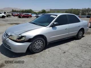 2001 Honda Accord VP with VIN 1HGCF86691A039284, listed as a Copart auction lot 61954715 with 204,949 mi miles and Salvage title. Bid and sale history available at DreamBid. Image 1.