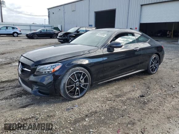 ✅ 2023 Mercedes-Benz C 300 • VIN: W1KWJ8DBXPG129002 • Lot: 84205894. Wystawiony na Copart z przebiegiem 13 525 mil. Bezpłatny archiwum sprzedaży aukcyjnych z USA i szczegółowy raport historii pojazdu na DreamBid. Zdjęcie 1.