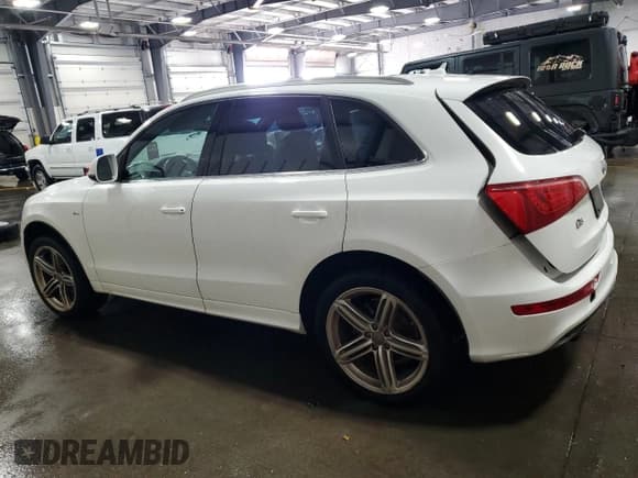 ✅ 2012 Audi Q5 Prestige • VIN: WA1WKAFP6CA026951 • Lot: 89696595. Listed on Copart with 108,182 mi. Free auction sales archive from the USA and detailed vehicle history report at DreamBid. Image 2.