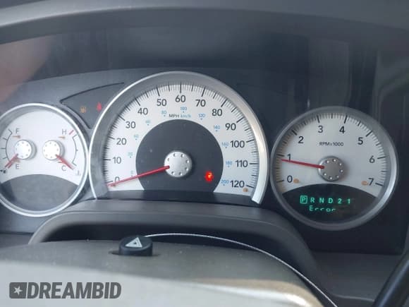 ✅ 2005 Dodge Dakota SLT • VIN: 1D7HW48N95S287753 • Lot: 42806103. Listed on IAAI with 166,000 mi. Free auction sales archive from the USA and detailed vehicle history report at DreamBid. Image 7.