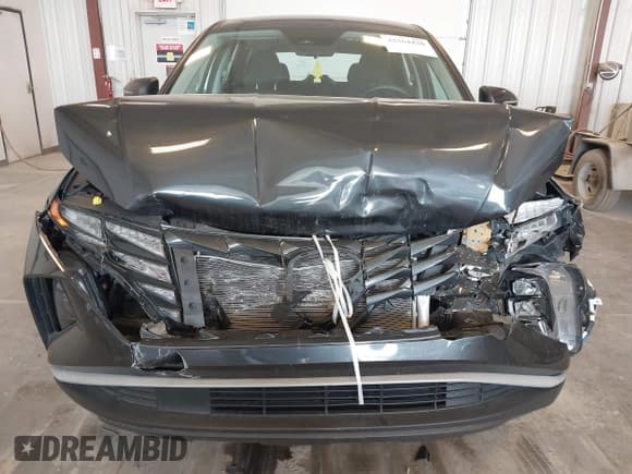 ✅ 2022 Hyundai Tucson SE • VIN: 5NMJACAE2NH079336 • Lot: 42364430. Wystawiony na IAAI z przebiegiem 23 981 mil. Bezpłatny archiwum sprzedaży aukcyjnych z USA i szczegółowy raport historii pojazdu na DreamBid. Zdjęcie 6.