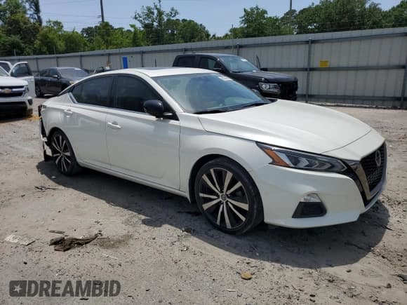 ✅ 2020 Nissan Altima SR • VIN: 1N4BL4CVXLC197296 • Lot: 56934945. Wystawiony na Copart z przebiegiem 60 957 mil. Bezpłatny archiwum sprzedaży aukcyjnych z USA i szczegółowy raport historii pojazdu na DreamBid. Zdjęcie 4.