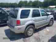 2005 Mercury Mariner Luxury z VIN 4M2YU561X5DJ09502, wystawiony jako IAAI lot #37069354 z przebiegiem Nie podano mil oraz . Historia ofert i sprzedaży dostępna na DreamBid. Obrazek 4.