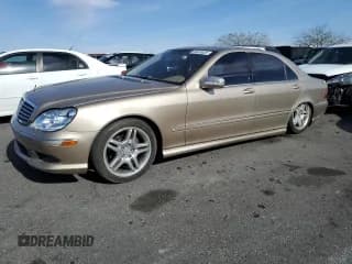 ✅ 2006 Mercedes-Benz S 430 • VIN: WDBNG70J26A479770 • Lot: 50635635. Wystawiony na Copart z przebiegiem 183 834 mil. Bezpłatny archiwum sprzedaży aukcyjnych z USA i szczegółowy raport historii pojazdu na DreamBid. Zdjęcie 1.