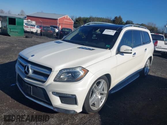 ✅ 2015 Mercedes-Benz GL 550 • VIN: 4JGDF7DE7FA442089 • Lot: 43848748. Listed on IAAI with 127,125 mi. Free auction sales archive from the USA and detailed vehicle history report at DreamBid. Image 2.