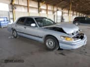 ✅ 1994 Mercury Grand Marquis LS • VIN: 2MELM75W0RX667767 • Лот: 81411414. Опубликован ранее на Copart с пробегом 93 557 миль. Бесплатный доступ к архиву аукционных продаж из США и подробный отчёт об истории автомобиля на DreamBid. Изображение 4.
