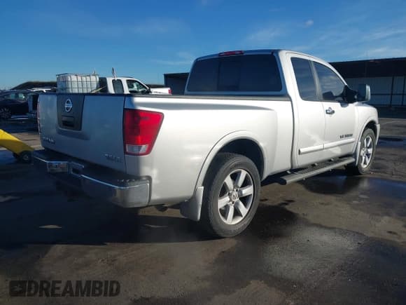 ✅ 2008 Nissan Titan XE • VIN: 1N6AA06C68N334953 • Lot: 43722096. Listed on IAAI with 153,538 mi. Free auction sales archive from the USA and detailed vehicle history report at DreamBid. Image 4.